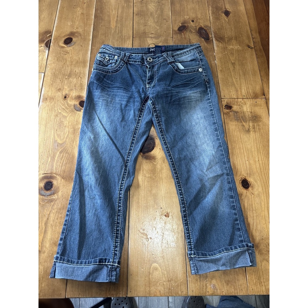 Angels Women's Size 9 Medium Wash Cropped Jeans Denim Capri Rhinestone Cuffed